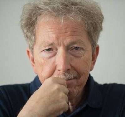 Fabio Concato annulla tutti i concerti di agosto per motivi di salute