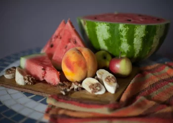Colazione, Pranzo e Cena: Il menù estivo perfetto per tornare in forma senza soffrire