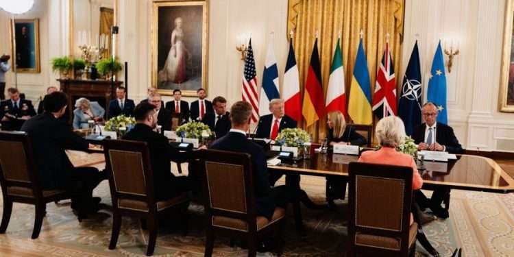 Fuori onda di Meloni con Trump, Costante: «Conferma la mancanza di rispetto nei confronti della stampa»