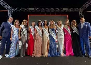 Parata di miss a Riccione. Incoronate le tre reginette ’over’