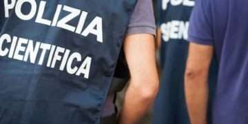 Donna uccisa a coltellate: era sotto protezione del “codice rosso”