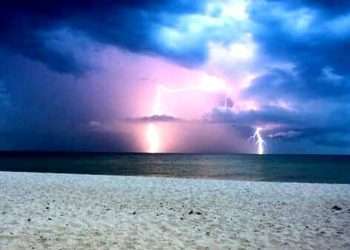 Ferragosto: caldo torrido con punte 40° e violenti temporali pomeridiani