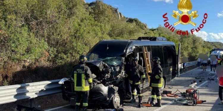 Incidente a San Pantaleo, sette feriti, due sono gravi
