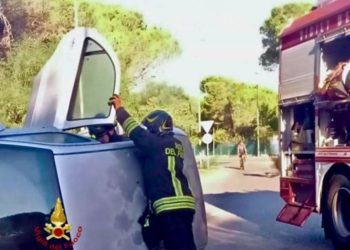 Porto Torres, auto si ribalta: un ferito