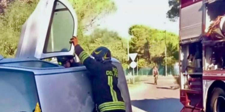 Porto Torres, auto si ribalta: un ferito