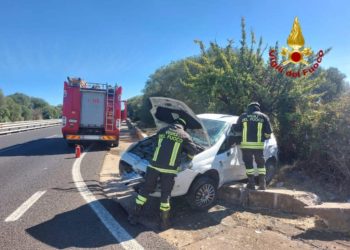 Incidente sulla SS 131: tre persone ferite