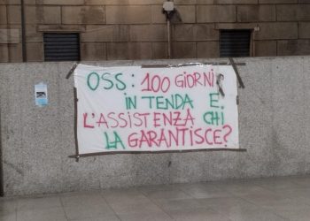 Oss in presidio sotto il Consiglio Regionale a Cagliari