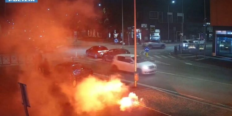 Aggressione a tifosi del Napoli, denunciati 21 ultras dell’Hellas Verona