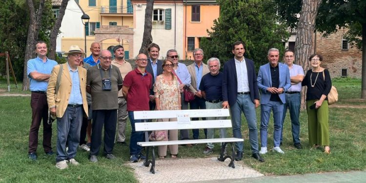 Cesena, inaugurata la panchina bianca per la libertà di stampa