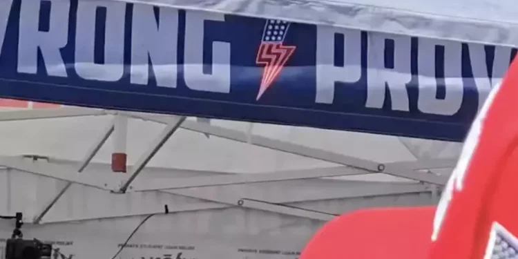 Morto Charlie Kirk, l’attivista conservatore ferito durante un comizio