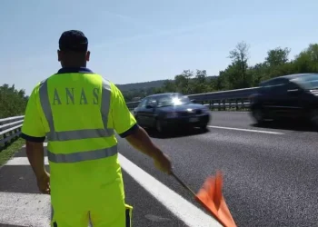 Anas, da oggi 16 settembre lavori illuminazione rotatoria Tortolì sulla 125