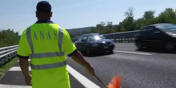 Anas, da oggi 16 settembre lavori illuminazione rotatoria Tortolì sulla 125