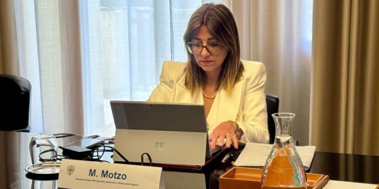 Regione Sardegna: dieci milioni per la digitalizzazione degli archivi comunali