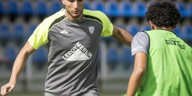 Cagliari, Belotti pronto per l’esordio dal 1′