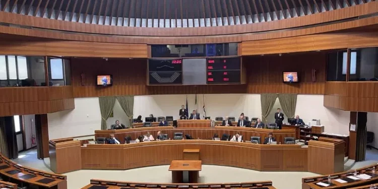 La Sardegna approva la legge sul fine vita