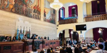 Consiglieri comunali per un giorno: i bambini illustrano i loro progetti per Cagliari