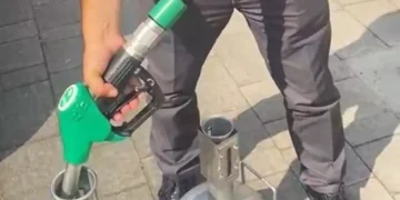 Distributori di benzina col trucco, denunciato un gestore