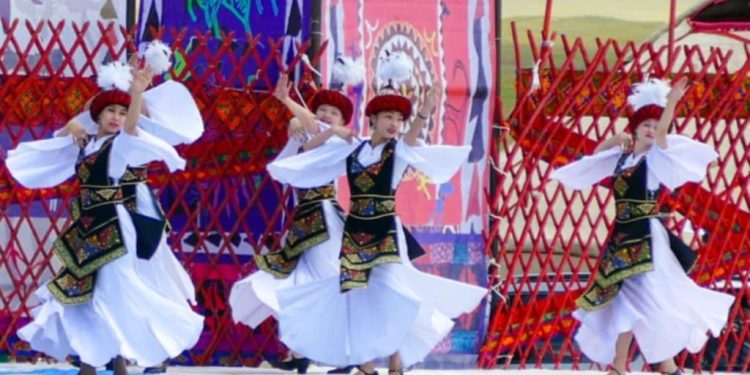 Cagliari incontra il Kirghizistan: festa alla Manifattura Tabacchi