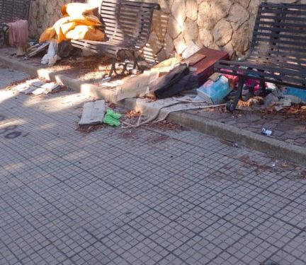 Degrado e abbandono nella zona universitaria a Cagliari