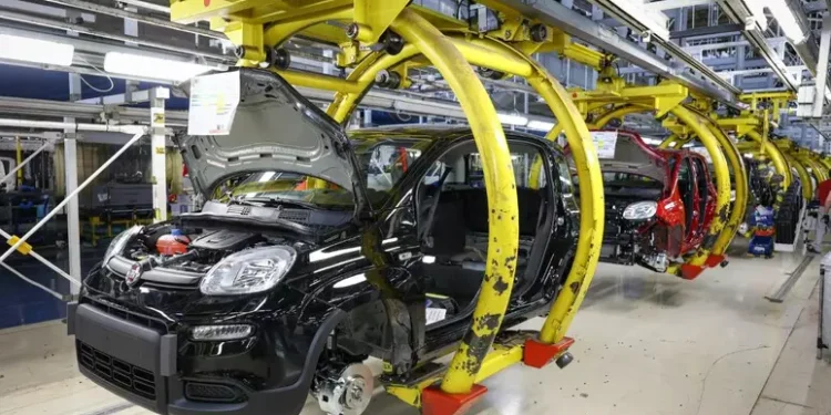 In Europa +4,7% le vendite di auto in agosto, cresce Stellantis