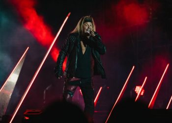 Motley Crue, Vince Neil ha avuto un ictus