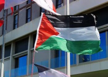 Sit-in per dire no all’autorizzazione ambientale alla Rwm