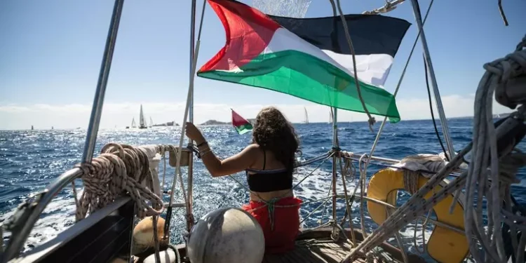 Global Sumud Flotilla è in viaggio, Ben Gvir minaccia gli attivisti: “Accolti come terroristi”