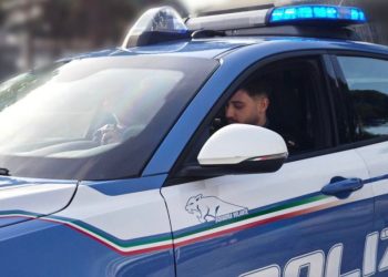 Ragazzo rapito da due uomini armati e incappucciati a Vittoria, è caccia ai banditi