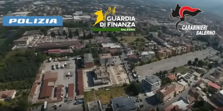 Camorra, droga ed estorsioni in 5 regioni: maxi operazione all’alba, 88 misure cautelari