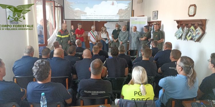 Corpo forestale: Suni (OR) avvio del progetto Interreg Italia-Slovenia FIRESAFENET