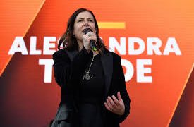 “Bavaglio” agli studenti, Alessandra Todde replica a Sardegna Chiama Sardegna