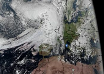 La tempesta Amy colpisce il Regno Unito