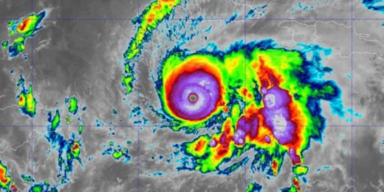 Diramata l’allerta Uragano anche per Cuba orientale