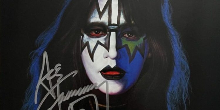 Morto Ace Frehley, il chitarrista storico dei Kiss