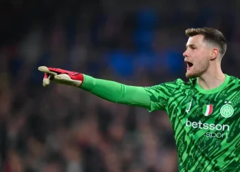 Il secondo portiere dell’Inter Josep Martinez investe e uccide un anziano in carrozzina