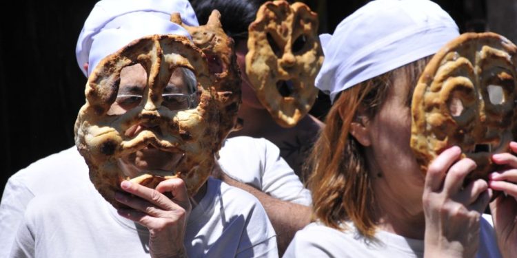 “Festa Mobile. L’arte dell’abitare in viaggio” a Cagliari e Tempio