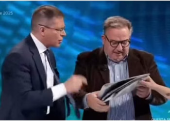 Violento scontro in diretta tra Capezzone e Telese sulla Flotilla: “Buffone, stai a cuccia”