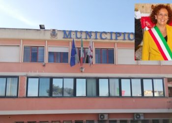 Minaccia di morte e aggredisce i vicini, Sestu in balia di un 70 enne: la paura viaggia sui social