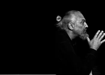 Musica, Eugenio Finardi il primo novembre al Teatro Massimo di Cagliari