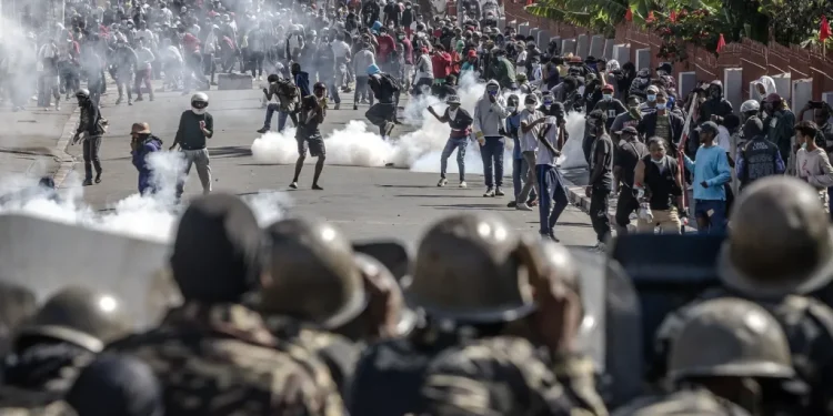 Madagascar, possibile colpo di Stato: deposto il dittatore al potere