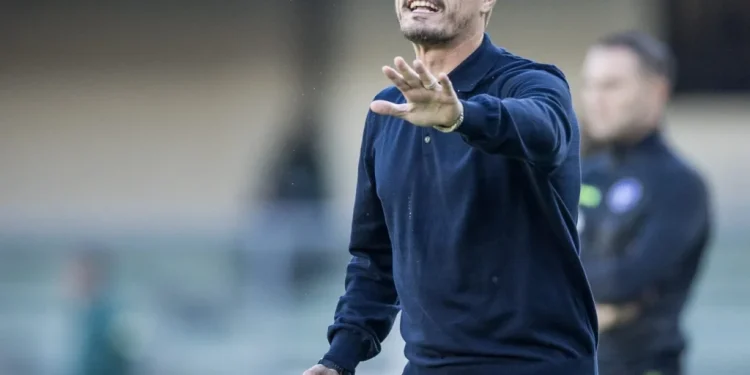 La sfida tra l’Hellas Verona e il Cagliari finisce 2 a 2: le parole di Pisacane