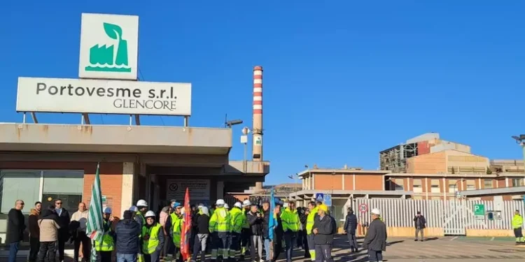 Portovesme: dura protesta dei sindacati