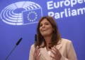L’Eurocamera approva l’immunità a Ilaria Salis, salva per un solo voto