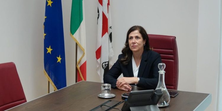 Centro Intermodale di Nuoro, firmato il contratto tra Arst e Comune