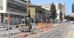 Cagliari, modifiche alla viabilità in viale Diaz dal 6 ottobre 2025 al 25 maggio 2026