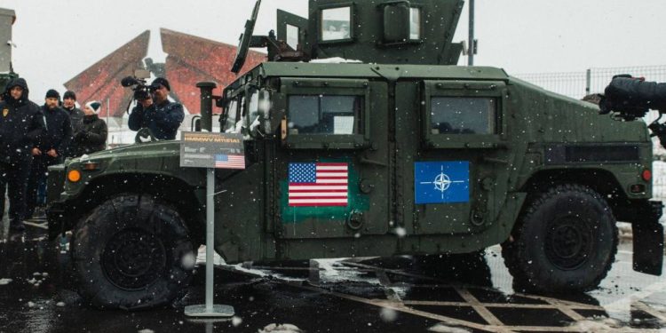 Russia, nel complesso commemorativo della battaglia di Kursk una mostra di mezzi militari stranieri catturati