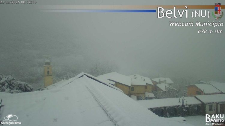 Copiosa nevicata in Sardegna, 50cm sulle cime del Gennargentu e 20 nei paesi