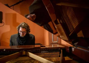 Cammariere, un nuovo disco per fermarsi e respirare