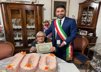 Cagliari festeggia i 100 anni della signora Giuseppa Salaris