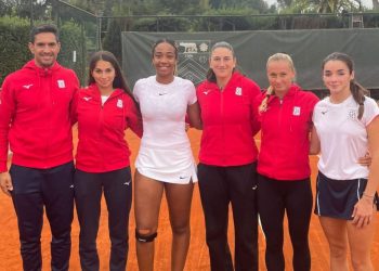 Il Tennis Club Cagliari vince ancora e chiude al primo posto: semifinale di Serie A1 col Ct Palermo